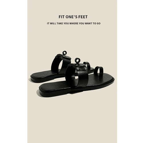 2026New Summer Style Toe-Loop Flat Sandals for Women with Buckle Strap, Roman Beach Slippers, Fashionable Slide Sandals